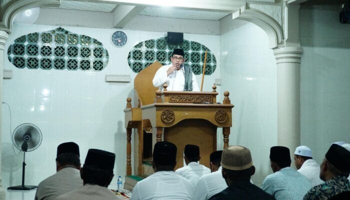 Abah Junaidi Mengingatkan Jamaah tentang Kemuliaan Malam Lailatul Qadar