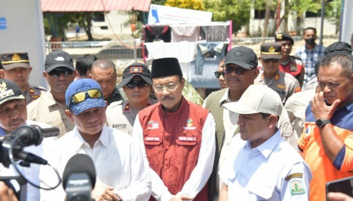 Wagub Aceh Dampingi Mendagri dan Mensos Tinjau Huntara di Pidie Jaya