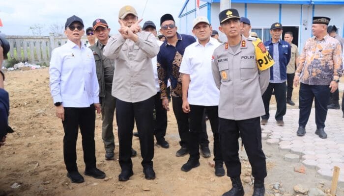 Kapolda Aceh Dampingi Menkopolkam Resmikan 100 Hunian Tetap di Aceh Utara