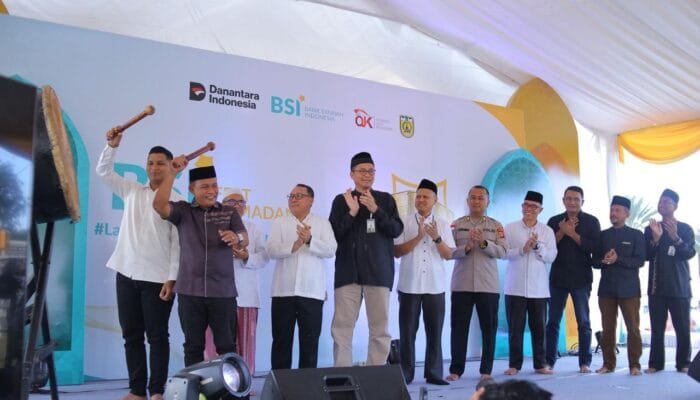 Wakil Wali Kota Tutup BSI Fest Ramadhan di Masjid Raya Baiturrahman, Dorong Penguatan Ekonomi Syariah dan UMKM