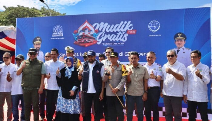 Forkopimda Aceh Lepas Ribuan Pemudik Program Mudik Gratis Pemerintah Aceh 2026 di Terminal Batoh