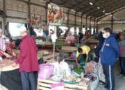 Jelang Meugang Idul Fitri Pasar Induk Lambaro Dipadati Warga