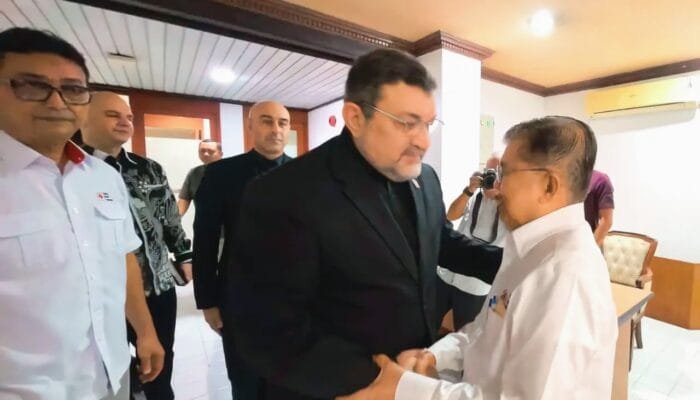 PMI Pertimbangkan Kirim Bantuan Kemanusiaan ke Iran