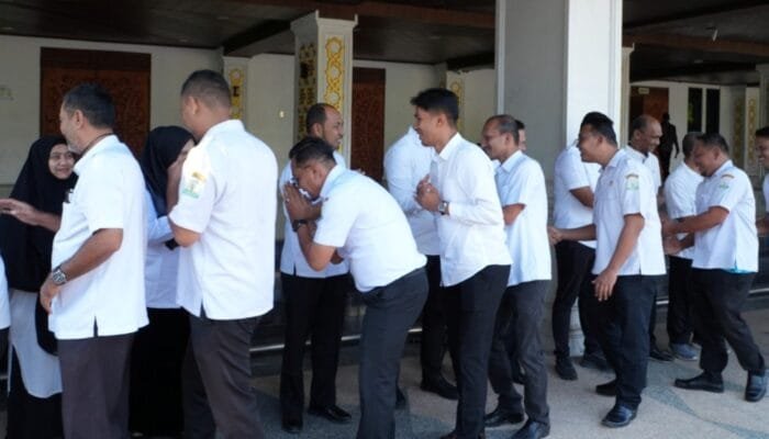 Perdana Pascalibur Idul Fitri, Sekretariat DPRA Tegaskan Disiplin ASN dan Komitmen Layanan Publik