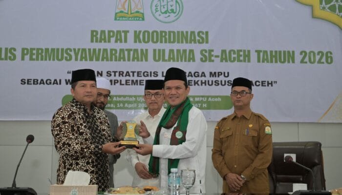 Wagub Aceh Buka Rakor MPU se-Aceh 2026, Tekankan Peran Strategis Ulama dalam Menjaga Syariat dan Stabilitas Sosial