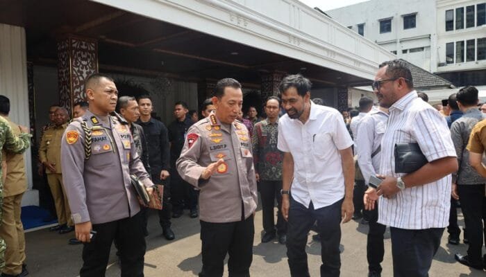 Mualem Hadiri Silaturahmi Bersama Menko Polkam