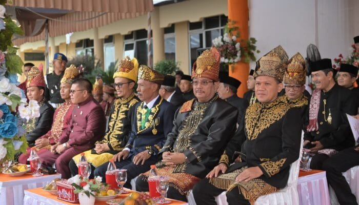 Hari Jadi Ke-27, Wagub Aceh Ajak Pemkab Aceh Singkil Tingkatkan Sinergi dan Pembangunan Berkelanjutan
