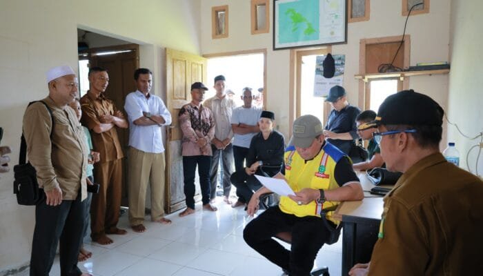 Bupati Aceh Besar Soroti Kondisi Kantor Camat dan Layanan Kesehatan di Pulo Aceh