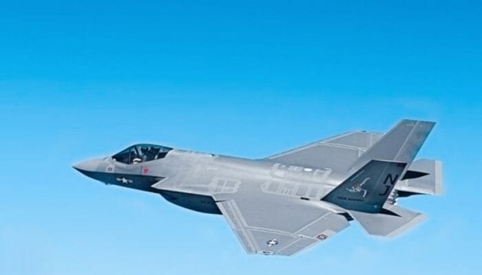 Misteri Jatuhnya Jet Tempur F-15 AS di Iran: Operasi Senyap, Pilot Hilang