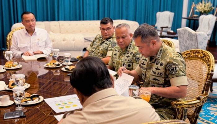 Temui Presiden Prabowo, KSAD Paparkan Peran TNI AD Pulihkan Daerah Terdampak Bencana