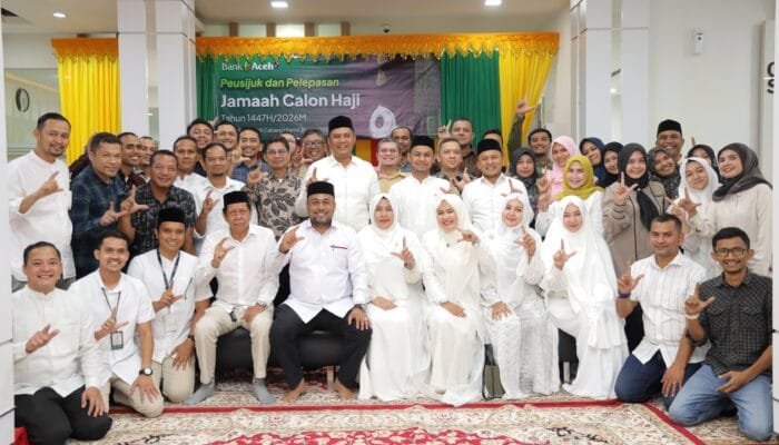 Bank Aceh Gelar Peusijuk dan Lepas 1.624 Jamaah Calon Haji 2026