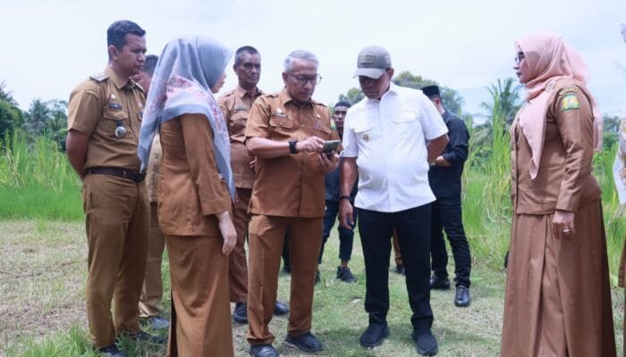 Bupati Aceh Besar Tinjau Lokasi Pembangunan Labkesmas di Ingin Jaya