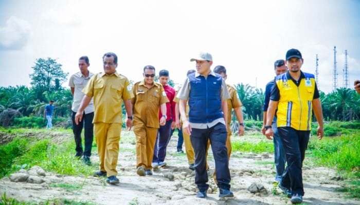 Wagub Aceh Tinjau Infrastruktur Jalan dan Perusahaan Air Minum di Aceh Tamiang