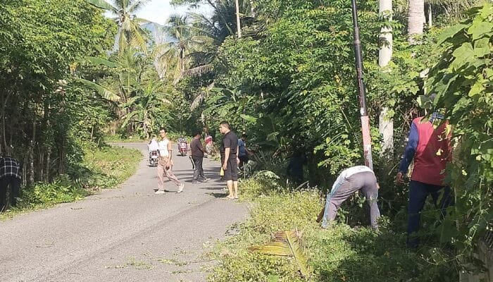 Sambut Idul Adha, Warga Jruek Bak Kreh Gelar Gotong Royong