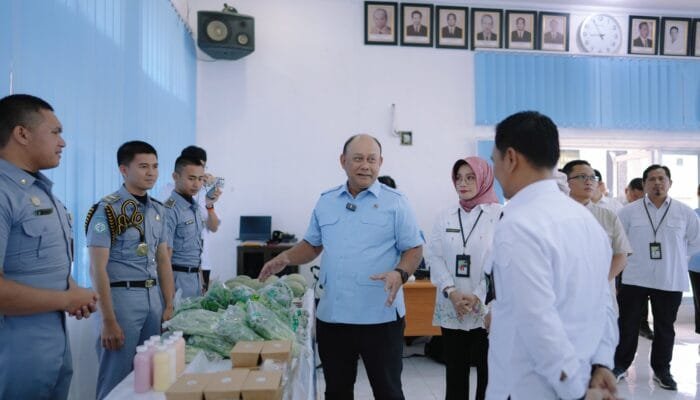 Kepala BGN Meninjau Potensi Ekosistem Pangan di Polbangtan