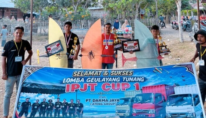 Tim Baret Merah Juarai Turnamen Guelayang Tunang IPJT Cup 1 Aceh Timur