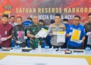 Polisi Gagalkan Penyelundupan 4 Kg Sabu Tujuan Jakarta dan Kendari