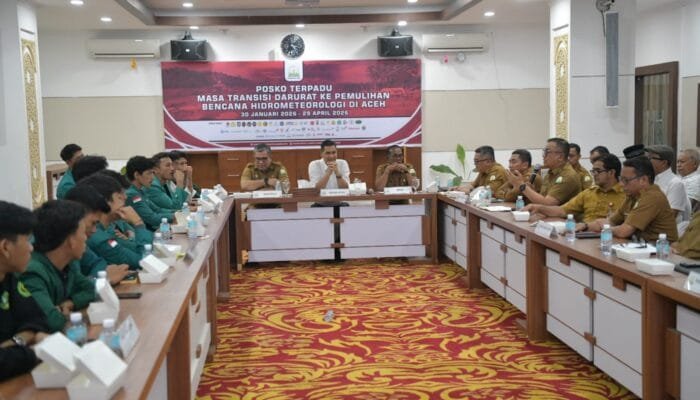 Sekda Aceh Terima Audiensi Mahasiswa, Paparkan Capaian Pemulihan Pascabencana Hidrometeorologi
