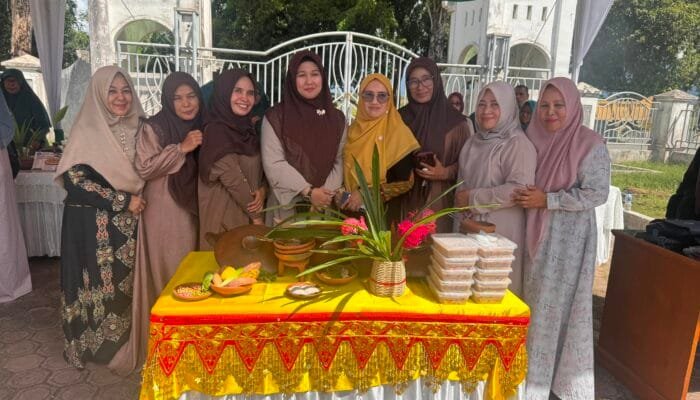Puluhan Tim Ramaikan Lomba Memasak Bubur Asyura dan Toet Apam di Dekranasda Aceh Besar
