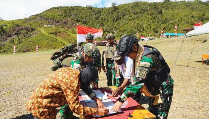 Delapan Anggota TPNPB OPM Papua Menyerahkan Diri Kembali ke NKRI
