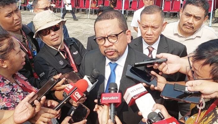 Pemerintah Tegaskan Program MBG Tak Akan Dihentikan