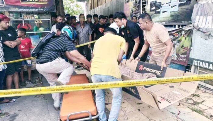 Pasang Baliho di Lueng Bata, Pria Asal Aceh Besar Tewas Tersengat Listrik