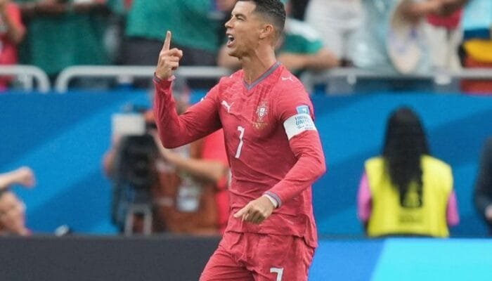 Ronaldo Buktikan Diri Belum Tamat, Hadapi Kritik dengan Hasil Mengejutkan