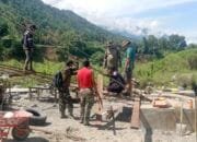 Kodim Agara Percepat Pemasangan Pagar Kawat Jembatan Gantung Perintis di Buntul Kendawi