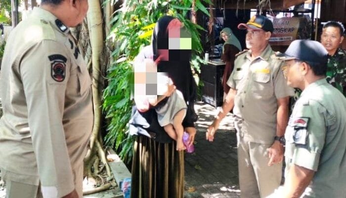 Pemko Banda Aceh Tertibkan Gepeng di Kawasan Kuliner Ulee Kareng