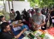 Ratusan Warga Serbu Pasar Murah di Darul Imarah