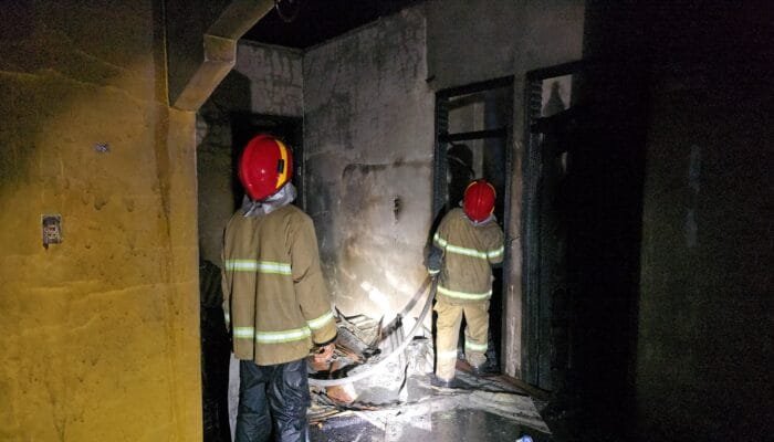 Tiga Rumah dan Kandang Kambing Terbakar di Cot Mancang