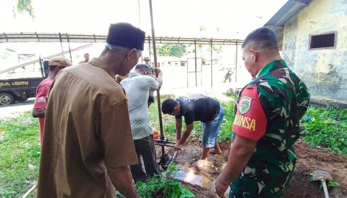 Akses Air Bersih untuk Warga Jadi Prioritas, Satgas TMMD Kodim Aceh Selatan Percepat Pembangunan Sumur Bor