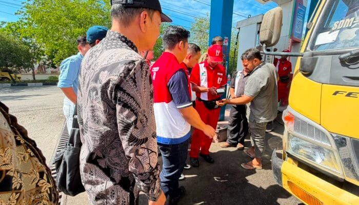 Pemerintah Aceh Telusuri Penyebab Kelangkaan Semen dan BBM