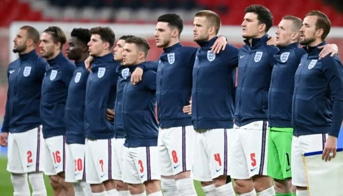 Jerman dan Belanda Angkat Koper, Inggris Waspada