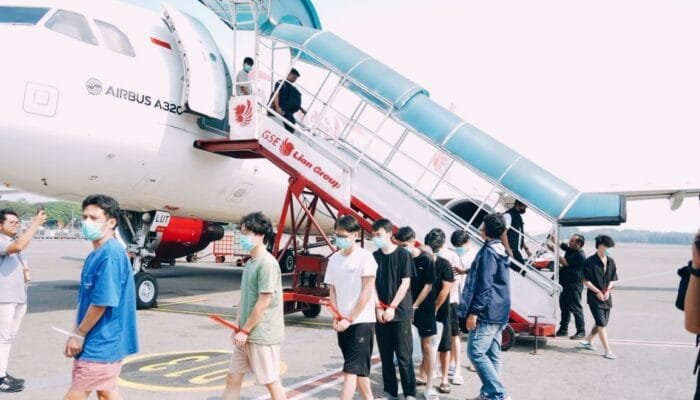 Imigrasi Deportasi Puluhan Pelaku Judi Online dan Penipuan  Asal China