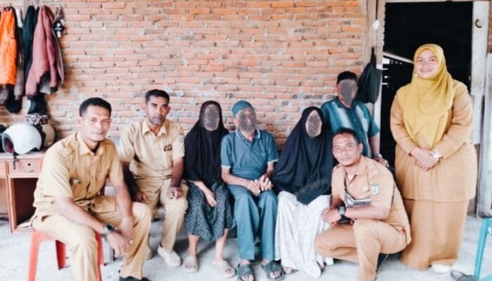 Sempat Terlantar di Banda Aceh, Langkah Seorang Lansia Berakhir di Pelukan Keluarga