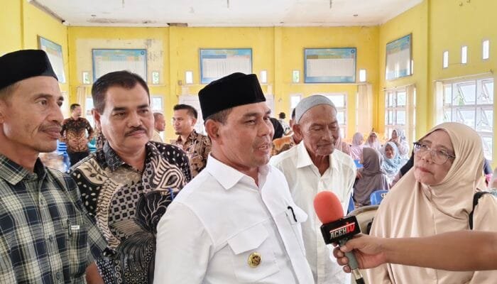 Bupati Aceh Besar Siapkan Tim Percepat Pulihkan Administrasi Gampong Pulau Bunta