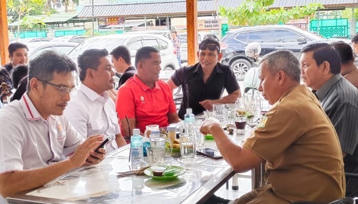 Bupati Aceh Besar Silaturahmi dengan Pengurus KONI Bahas Persiapan Pra PORA Bola Voli