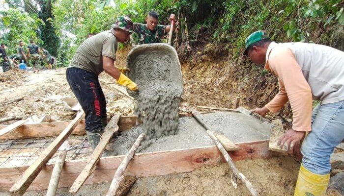 Pekan Terakhir, Satgas TMMD Kodim Aceh Selatan Mulai Cor Box Culvert Titik 3