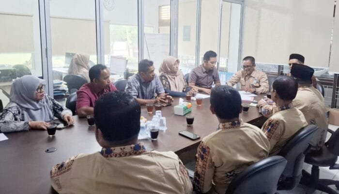 Disdik Dayah Aceh Utara Pelajari Program Beut Kitab Bak Sikula di Aceh Besar