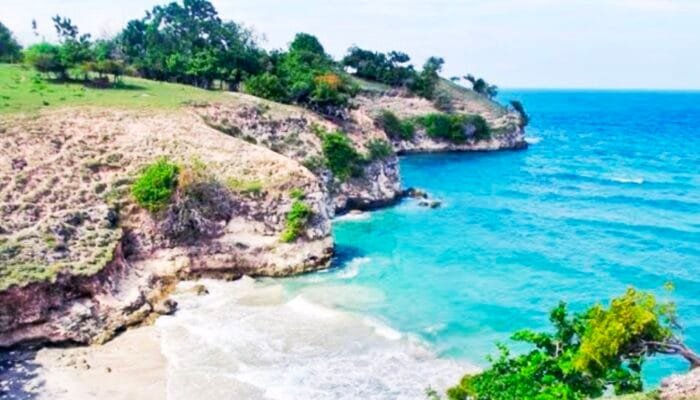 Bukit Lamreh Kembali Dibuka, Panorama Laut dan Tebing Menanti Wisatawan