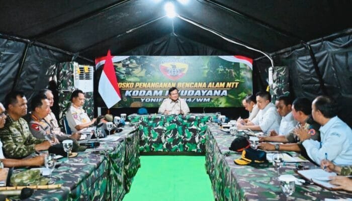 Prabowo Kucurkan Rp200 Miliar untuk Tangani Gempa NTT, Delapan Kabupaten Flores Dapat Bantuan