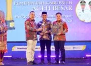 Bupati Muharram Idris Terima Serambi Awards 2026 sebagai Penggerak Kedaulatan Pangan Aceh Besar