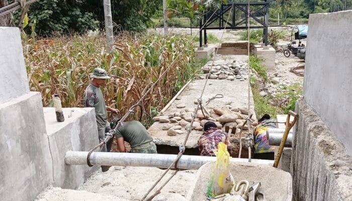 Kodim Aceh Tenggara Masih Kebut Pembangunan Jembatan Gantung di Lawe Pinis