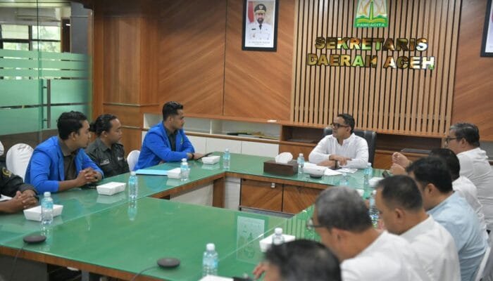 Kawal Pemulihan Pasca-Bencana, Plt Sekda Aceh Apresiasi Peran Kontrol Sosial Mahasiswa UIN Ar-Raniry