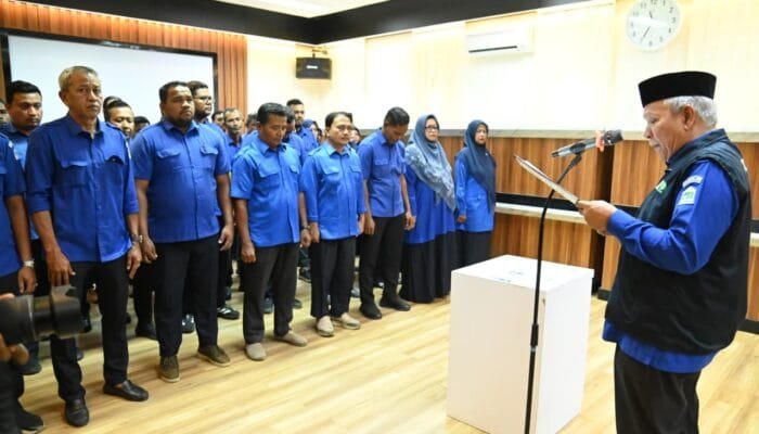 Bupati Muharram Idris Minta Pejabat PDAM Sungguh-sungguh Layani Masyarakat