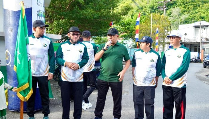 Wakili Bupati, Farhan AP Lepas Jalan Santai Milad ke-17 Ma’had Daarut Tahfizh Al Ikhlas