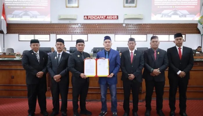 Bupati Aceh Besar dan DPRK Sepakati Perubahan APBK 2026
