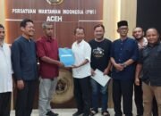 Muhammad Saman Kembalikan Berkas Pendaftaran Balon Ketua PWI Aceh