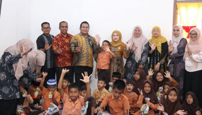 Wali Kota dan Bunda PAUD Kunjungi SLB Kota Sabang